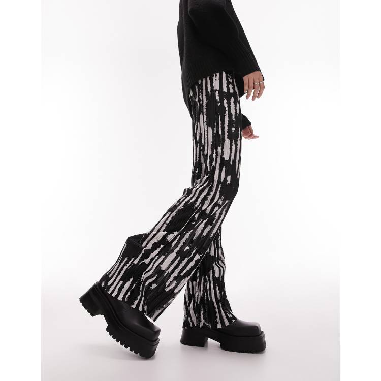 TOPSHOP BEIGE ZEBRA PRINT PLISSE TROUSERS, Black Women's Casual Pants