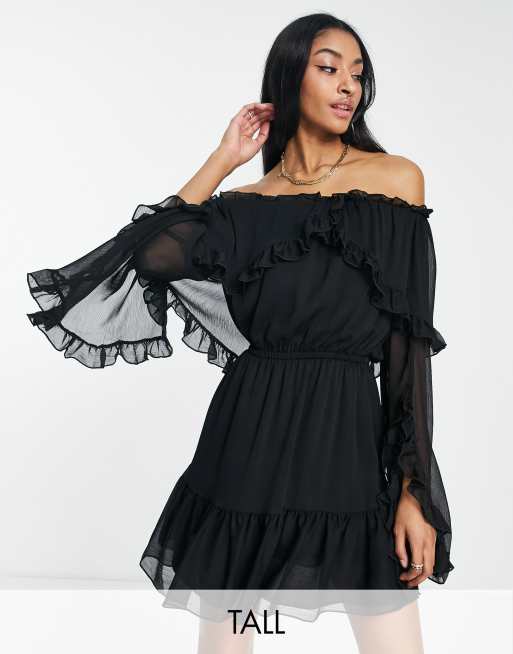 Topshop Tall – Czarna sukienka mini z dekoltem bardot i falbanką