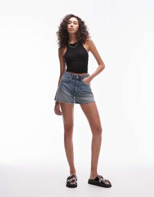 denim comfort stretch shorts in bleach-Blue