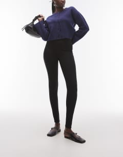 Model wearing Tall full length heavy weight legging in black