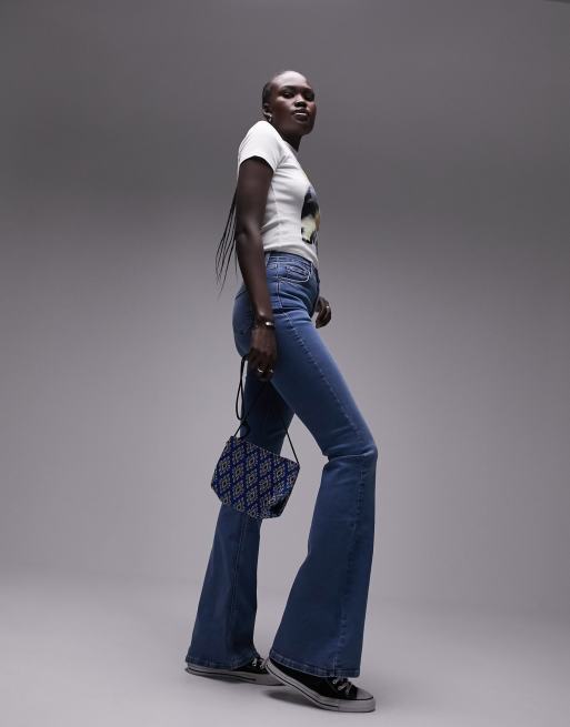 Topshop Tall - Jamie - Mellemblå jeans med svaj