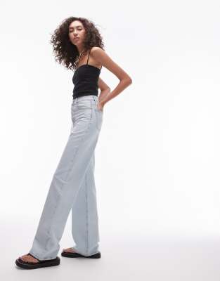 Topshop Tall - Jeans in ausgeblichener Waschung mit mittelhohem Bund und geradem Schnitt-Blau