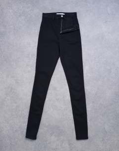 Model wearing Joni high rise super skinny jean in black