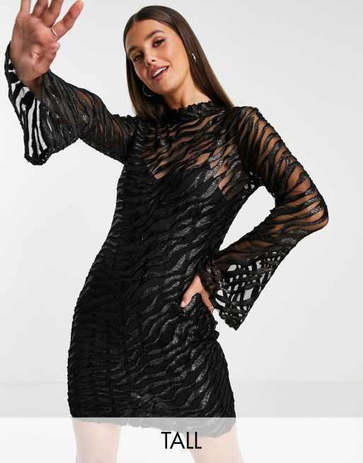 Topshop Tall - Jurk met uitlopende mouwen en burn-out motief in zwart