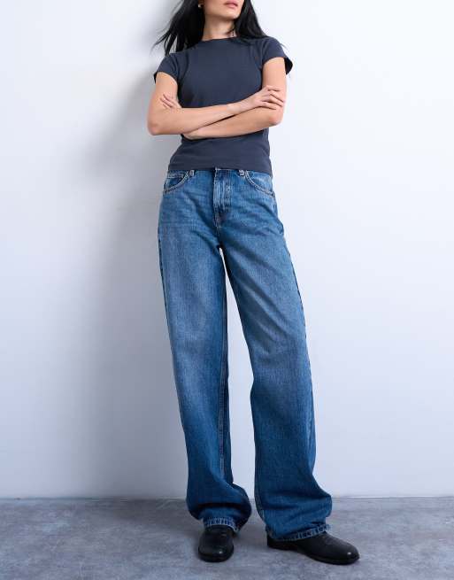 Topshop Tall – Locker geschnittene Jeans in Altblau mit niedrigem Bund und Schnallenriemen