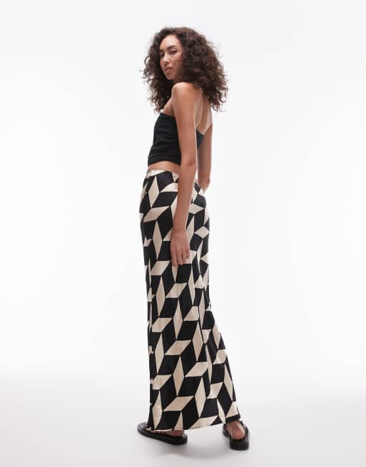 Topshop Tall - Maxinederdelmed geometrisk print i sort/hvid i satin, 4 af 5
