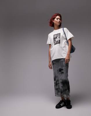 Topshop Tall - Midirock in Schwarz-Weiß mit Fotoprint und Schlitz-Bunt