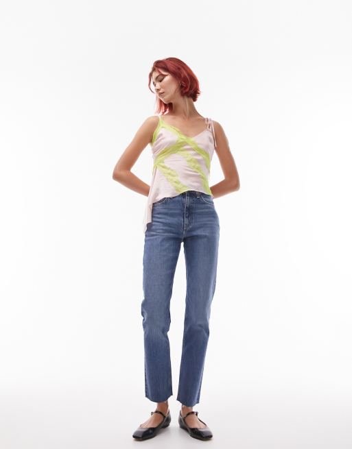 Topshop Tall – Niebieskie jeansy ze średnim stanem i prostymi, krótszymi nogawkami z surowym wykończeniem