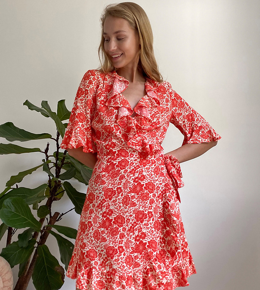 Topshop Tall – Rödblommig tea-klänning i omlott- och minimodell