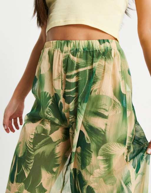 Topshop Tall - Strandbroek van chiffon met palmprint in multi, deel van co-ord set, 4 van 4