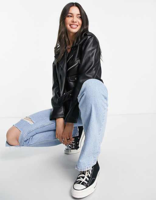 Topshop Tall – Svart bikerjacka i läderimitation och kort design, 4 av 4