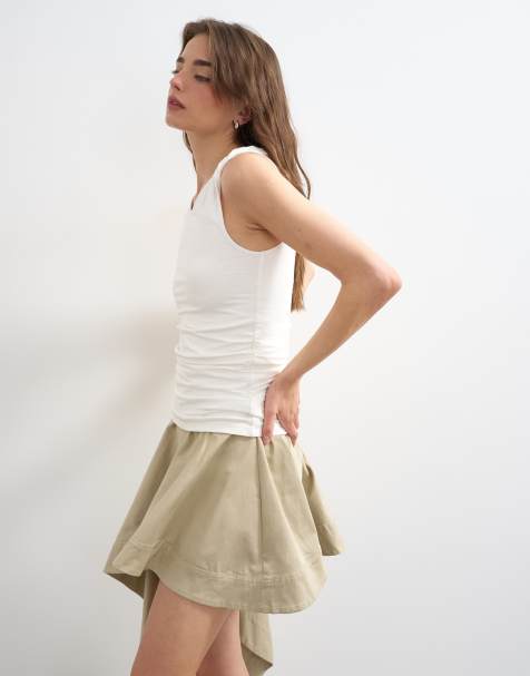 Topshop - Tanktop met geknoopt detail en gerimpelde zijkant in ivoorwit - view 1