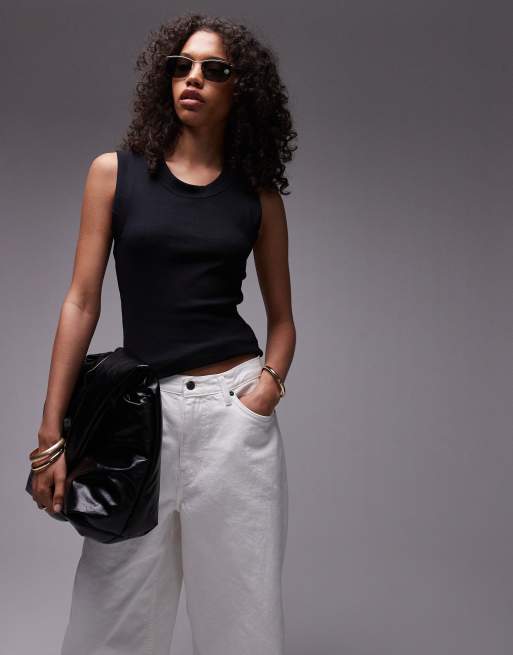 Topshop - Tanktop met hoge lage ronde hals in zwart