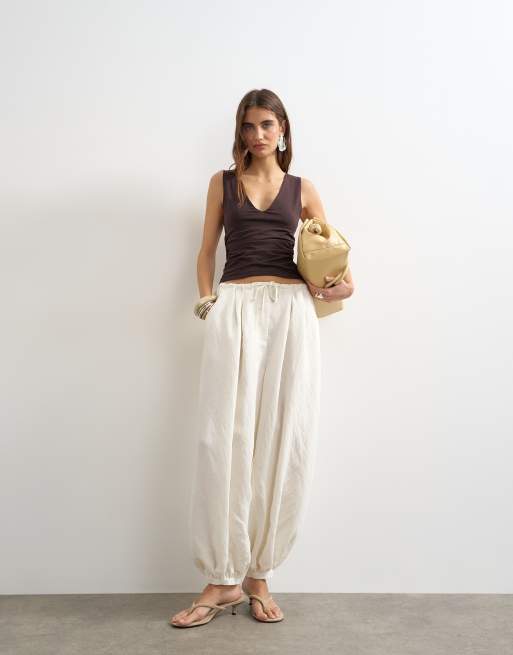 Topshop - Tanktop met V-hals en gerimpelde zijkant in chocoladebruin, 4 van 4