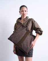 Topshop Tate shearling tote bag in chocolate