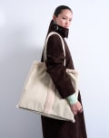 [Topshop] Topshop Tate shearling tote bag in off white One Size Off white