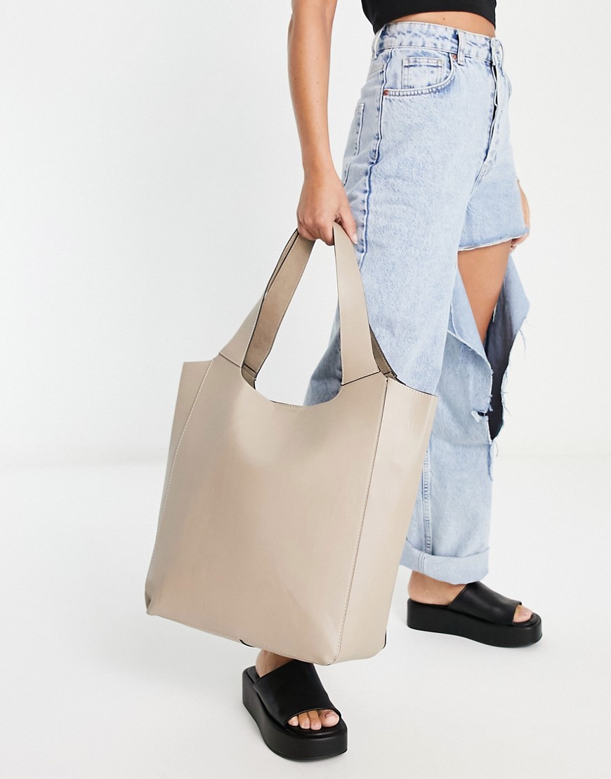 Topshop tayla pocket detail oversized tote in cream-Gray