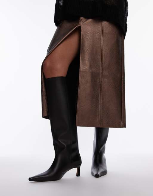 Topshop – Taz – Kniehohe Stiefel aus hochwertigem Leder in Schwarz mit Absatz