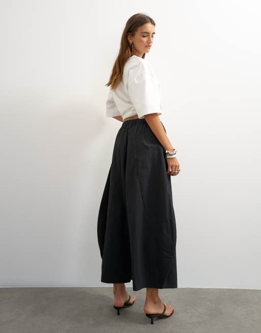 Topshop techy oversized ovoid mid length trouser in black, 4 of 5