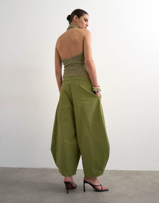 Topshop techy oversized ovoid mid length trouser in green, 4 of 5