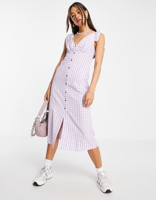 Topshop - Ternet midikjole med knapper og bindebånd på skuldrene i lyslilla 