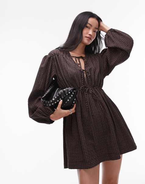 Topshop - Ternet minikjole med rynket bryst - view 1