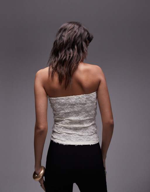 Top color crema con diseño floral y escote palabra de honor de tejido texturizado de Topshop