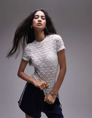 textured lace tee in white