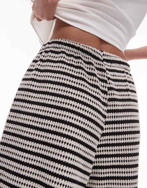 Topshop textured stripe shorts in black and white, 4 of 5