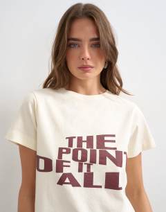 Model wearing The point of it all graphic tee in buttermilk