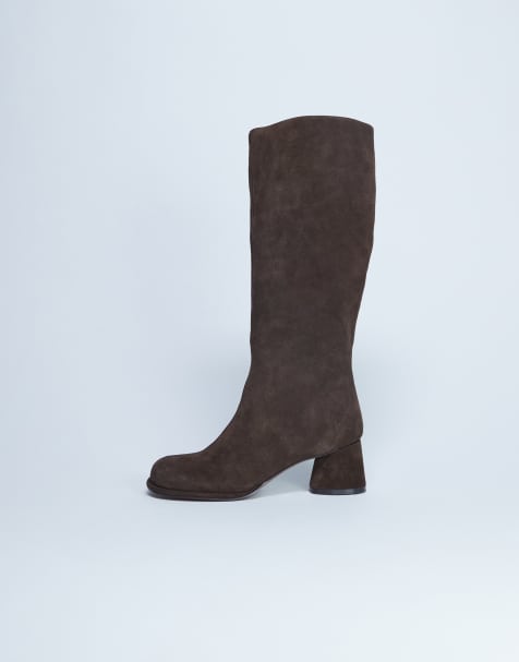 Topshop - Thea - Chokoladebrune og knæhøje støvler i ægte ruskind med blokhæl - view 1
