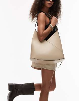Topshop - Thea - Tragetasche in Cremeweiß mit v-förmigem Design