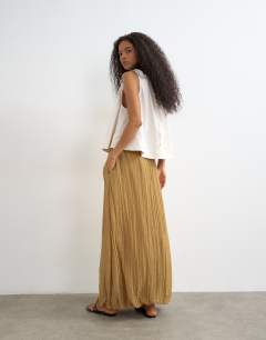 Model wearing Tie detail crinkle bubble hem maxi skirt in camel