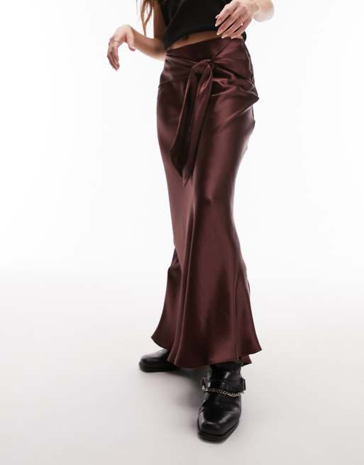 Circle satin shop maxi skirt