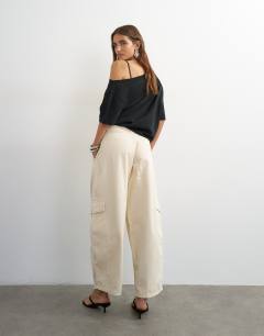 Model wearing Tie waist cargo trouser in ecru