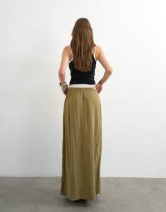 Model wearing Tie waist slouchy slim maxi skirt in olive