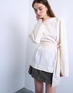Tie waist top in ecru