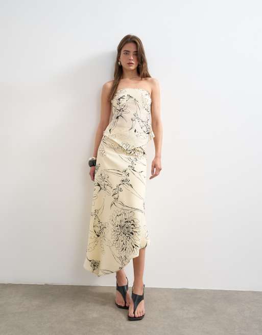 Topshop - Top a fascia stile sciarpa con stampa floreale monocromatica in coordinato, 2 di 4