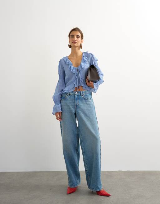 Topshop top à manches longues à volants et lien sur le devant en bleu pâle, 2 de 4