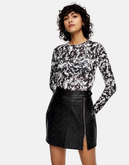 Topshop - Top à manches longues en tulle à imprimé animal - Noir et blanc