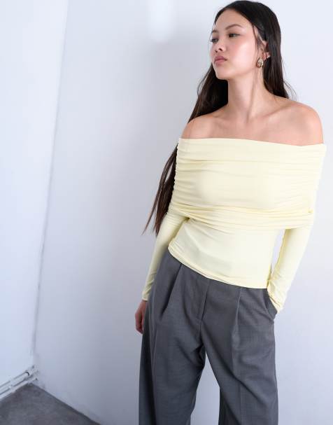 Topshop - Top a maniche lunghe aderente color latticello con scollo alla Bardot risvoltato ampio - view 1