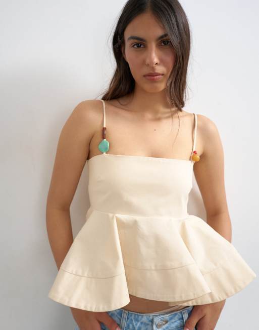 Topshop - Top à ourlet évasé et bretelles ornées de perles - Beige, 2 de 4