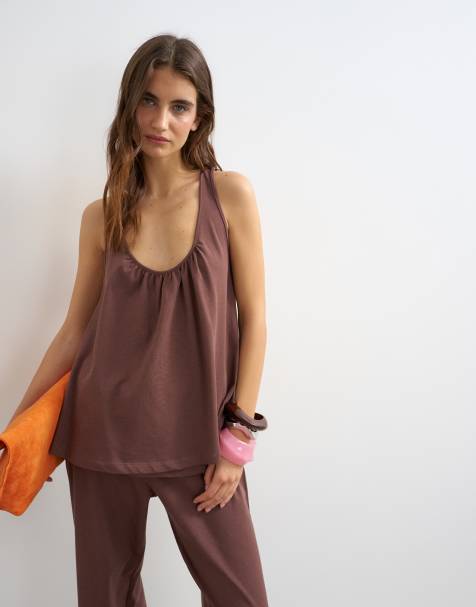 Topshop - Top a trapezio color cioccolato con scollo rotondo in coordinato - view 1