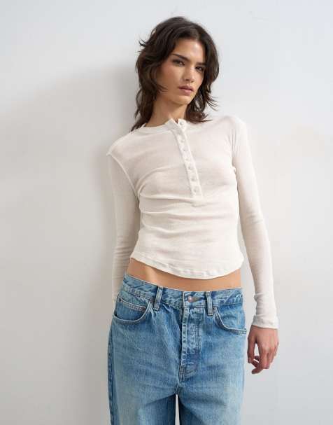 Topshop - Top ajusté à manches longues et col boutonné - Écru - view 1