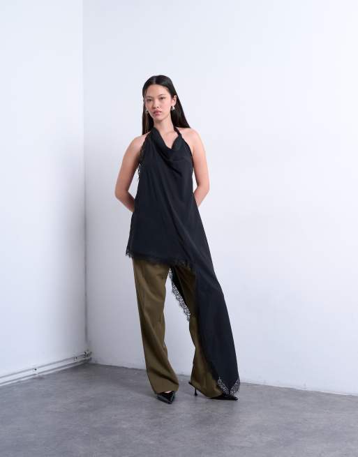 Topshop - Top allacciato al collo nero in cupro asimmetrico con dettagli in pizzo