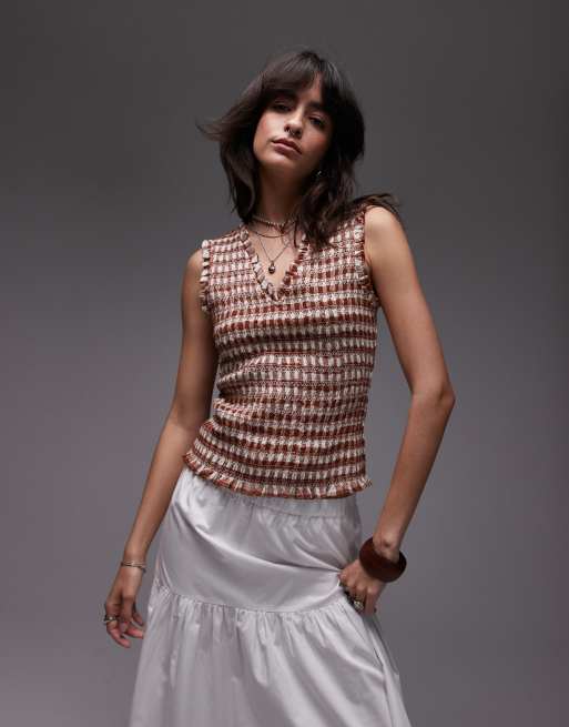 Topshop - Top arricciato senza maniche con scollo a V a quadretti color ruggine
