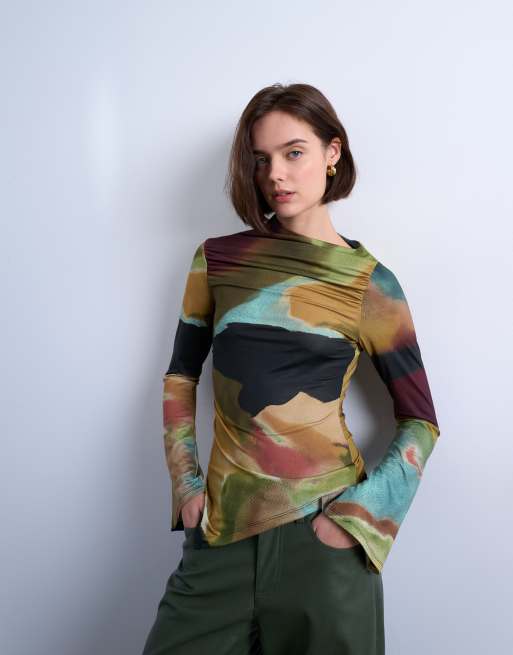 Topshop - Top asymétrique imprimé à encolure bateau - Multicolore