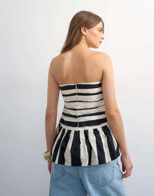 Topshop - Top bandeau avec buste froncé et ourlet à basque - Noir et blanc à rayures, 4 de 4