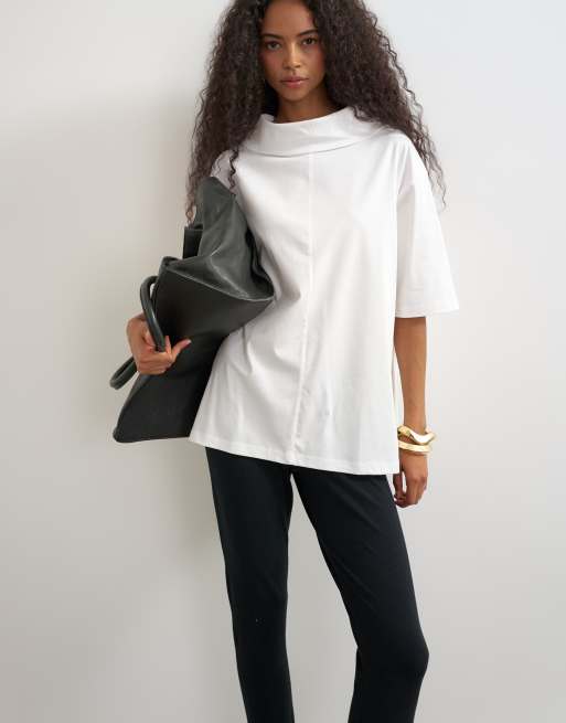 Topshop top boxy à col montant et manches courtes en écru, 4 de 4