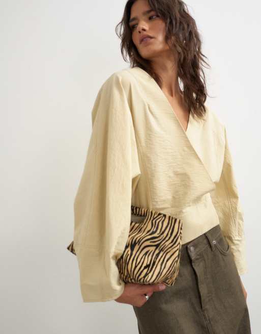 Topshop top cache-cœur oversize à col châle couleur pierre, 1 de 4